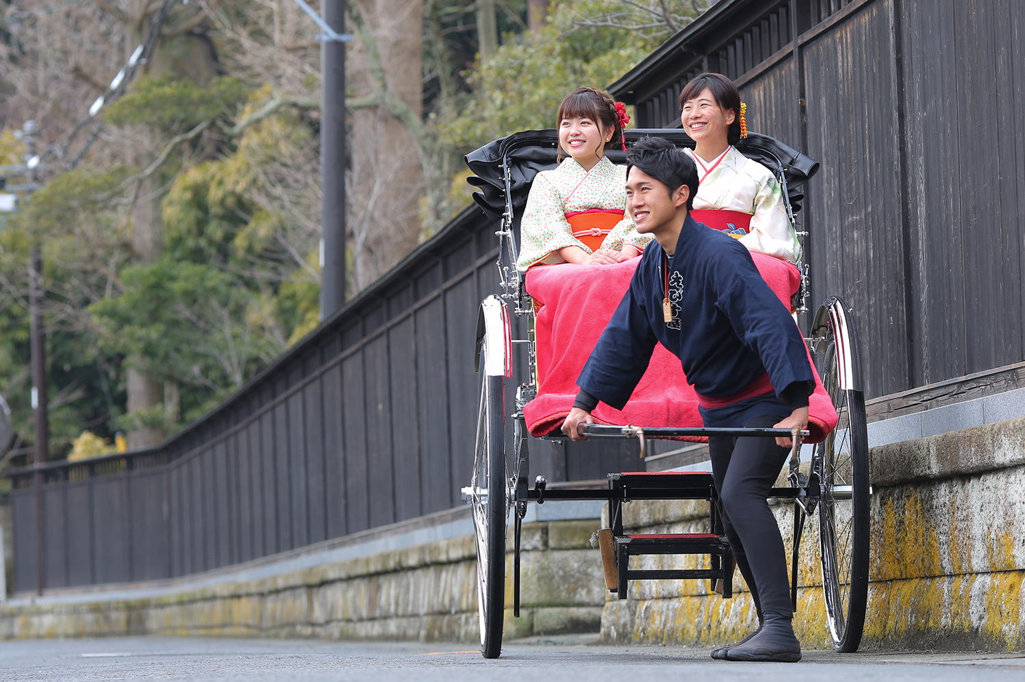 えびす屋の人力車